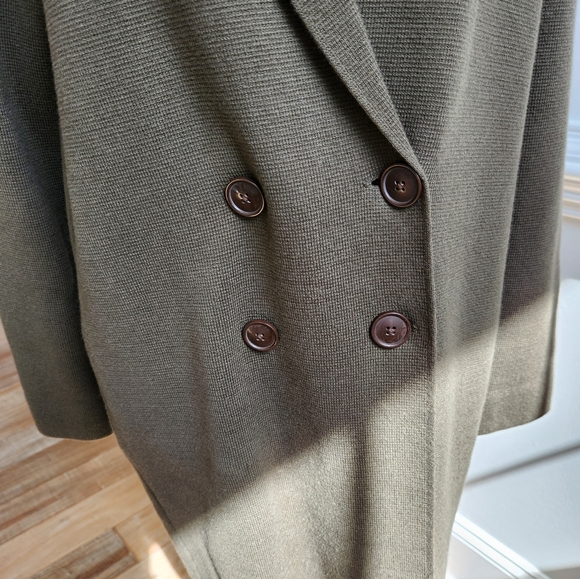 Banana Republic womens double breasted long knit jacket - Picture 2 of 7